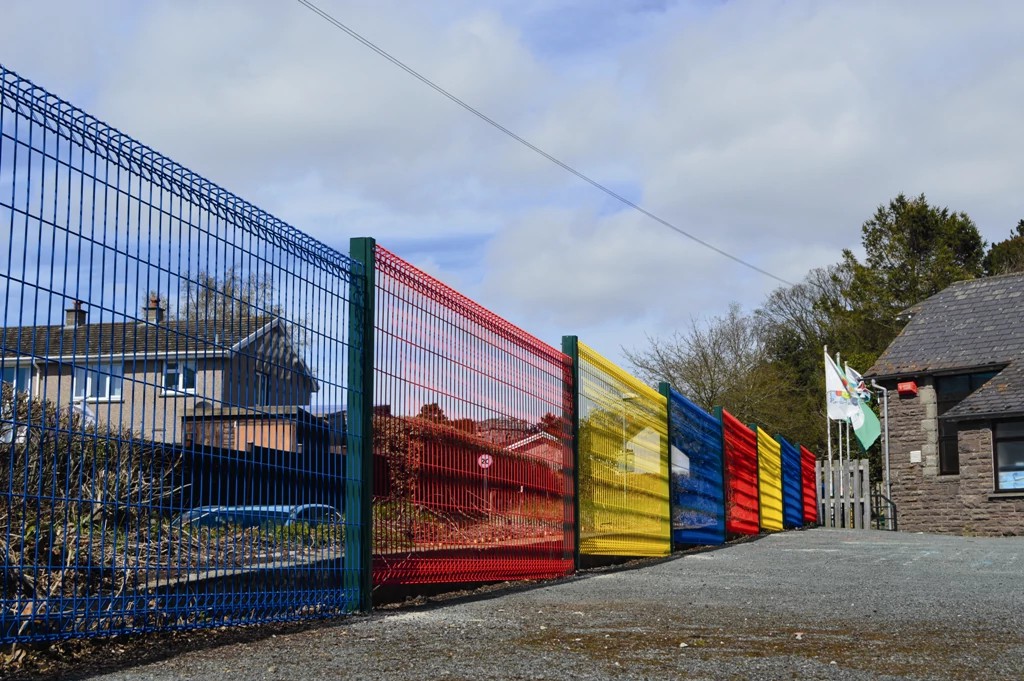 BRC Mesh Panel Roll Top Fence from Linkland