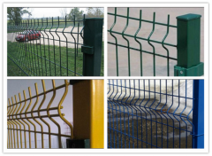 The product features of the triangle fence