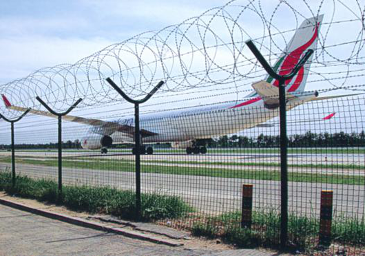 The Features and Application of Airport Fence