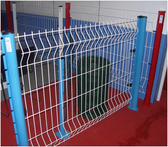 Things to pay attention to when purchasing triangle bending fence