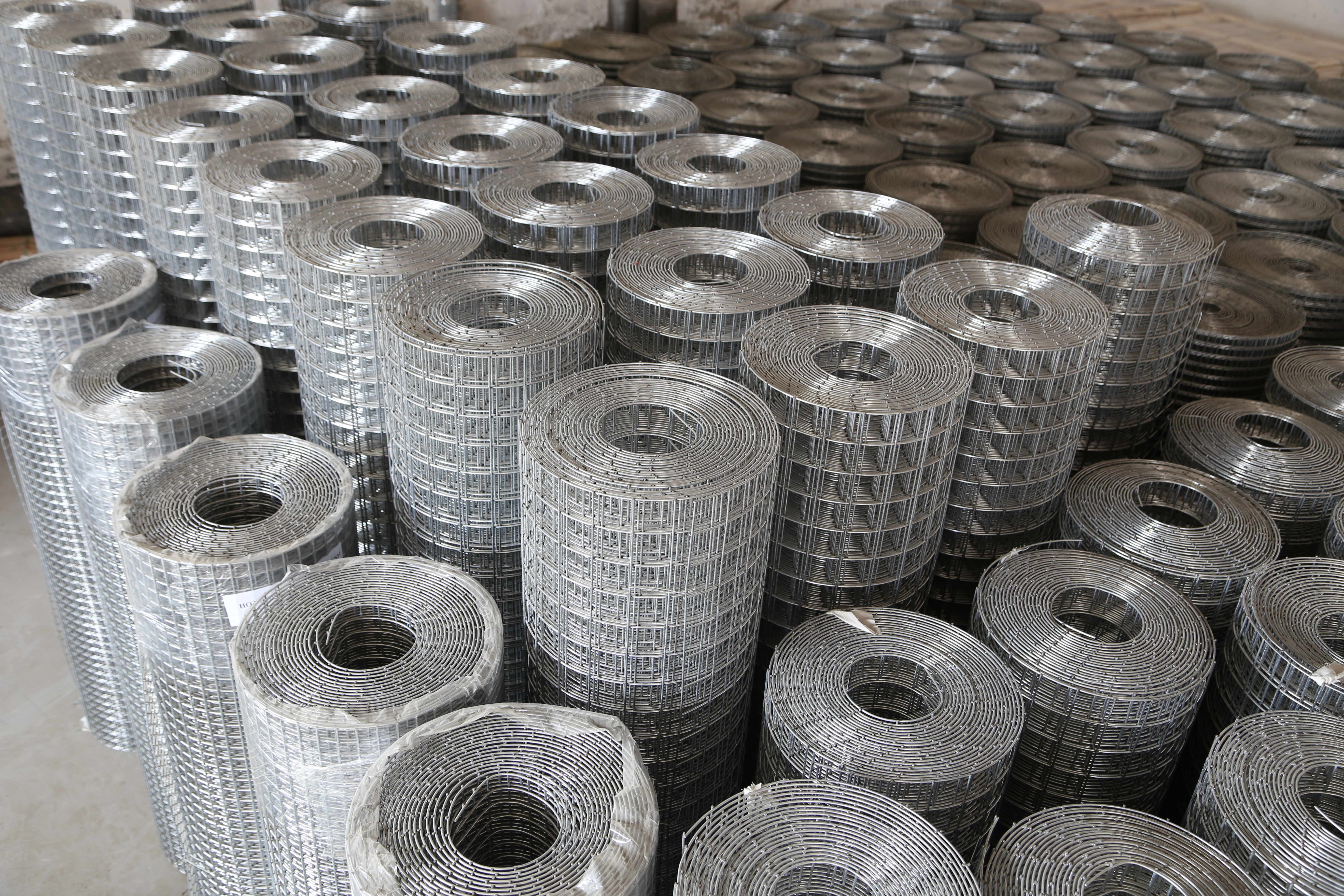 Application of welded wire mesh