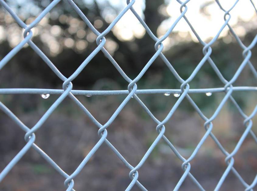 How much per square meter of galvanized chain link fence?