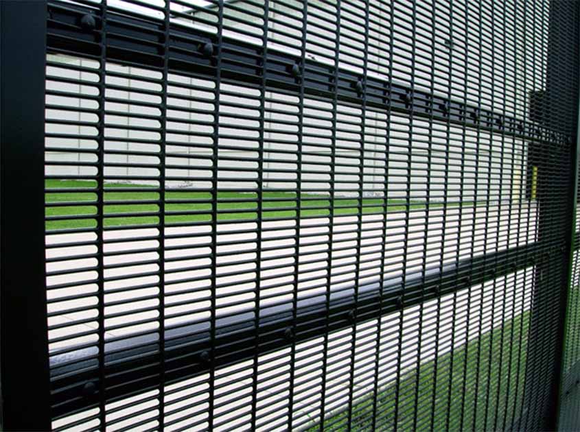 358 Security Fence vs. Double Wire Mesh Fence: Which One Offers Better Security?