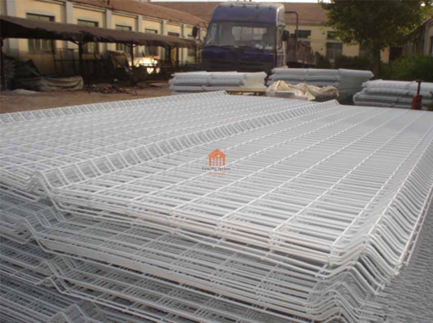 Right Height-Mesh Size for Your 3D Welded Wire fence
