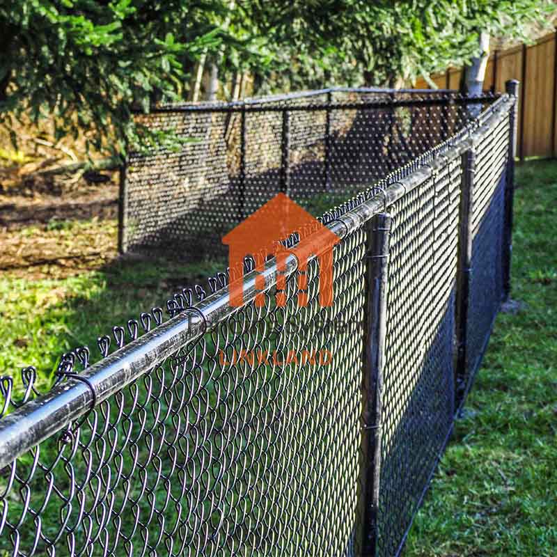 Enhancing Perimeter Security with Diamond Mesh Fence Systems