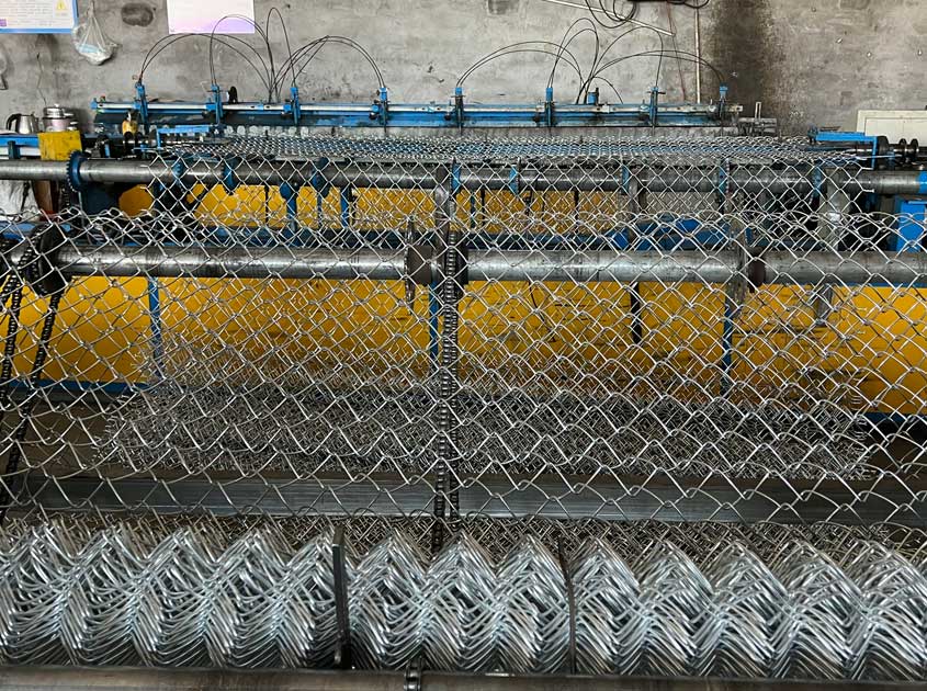 Chain Link Fence: Cost-Effective and Durable Fencing for Multiple Applications