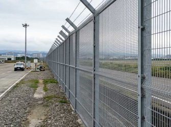 Galvanized Fence Panels vs Powder Coated Panels: Which Is the Better Choice?