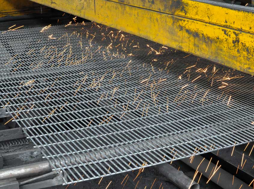 Chain Link Fence vs Welded Wire Fence: Which One Is Better?