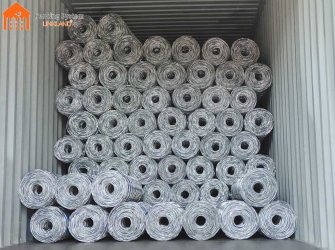 Welded Wire Farm Fence vs Woven Wire Farm Fence: Key Differences and Applications